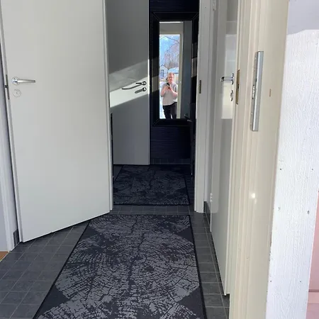 Lägenhet Vaaleanpunainen Pihatalo Kemi