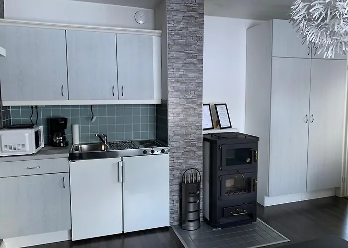 Vaaleanpunainen Pihatalo Lägenhet